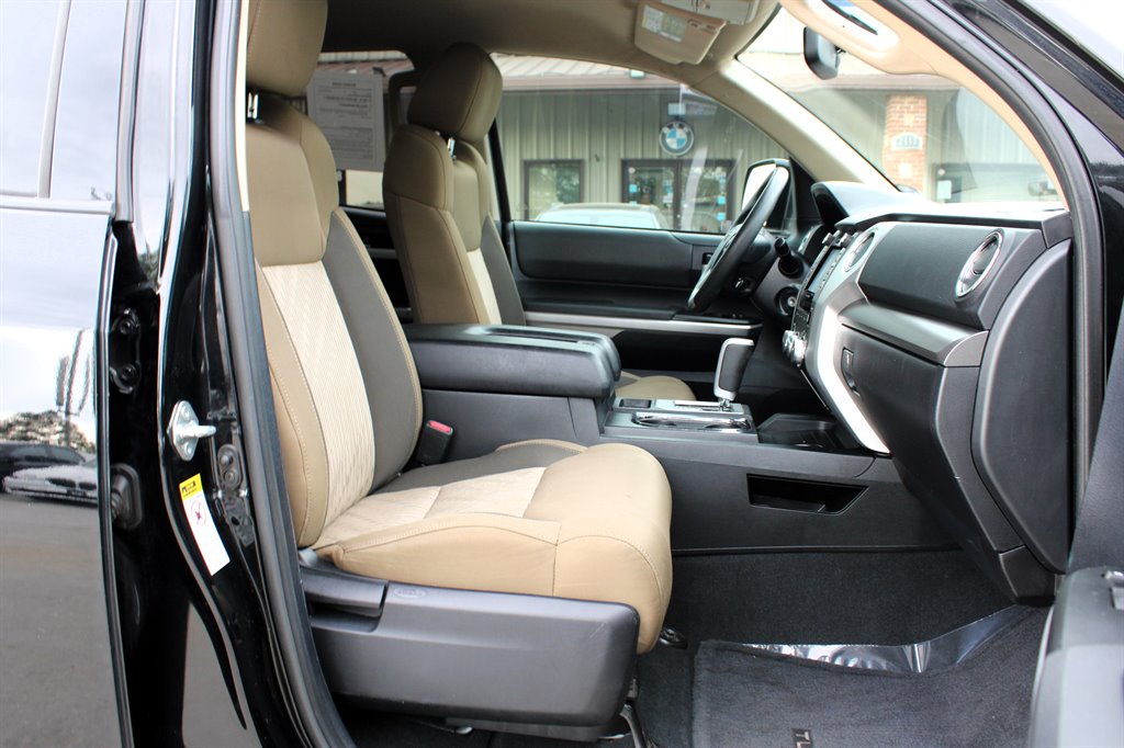 2014 Toyota Tundra SR5 photo