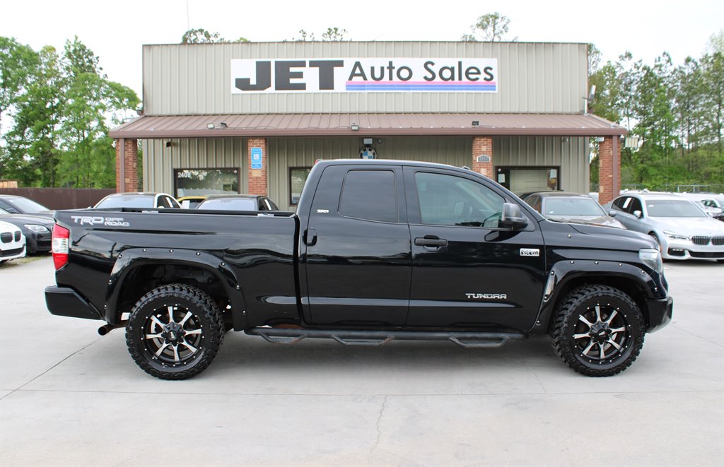 2014 Toyota Tundra SR5 photo