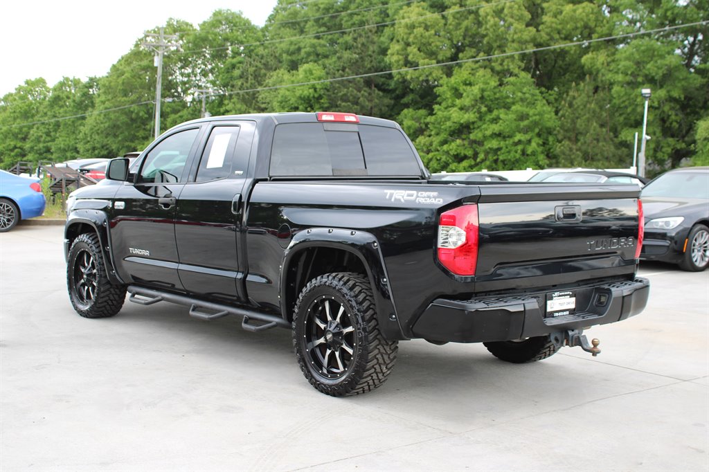 2014 Toyota Tundra SR5 photo