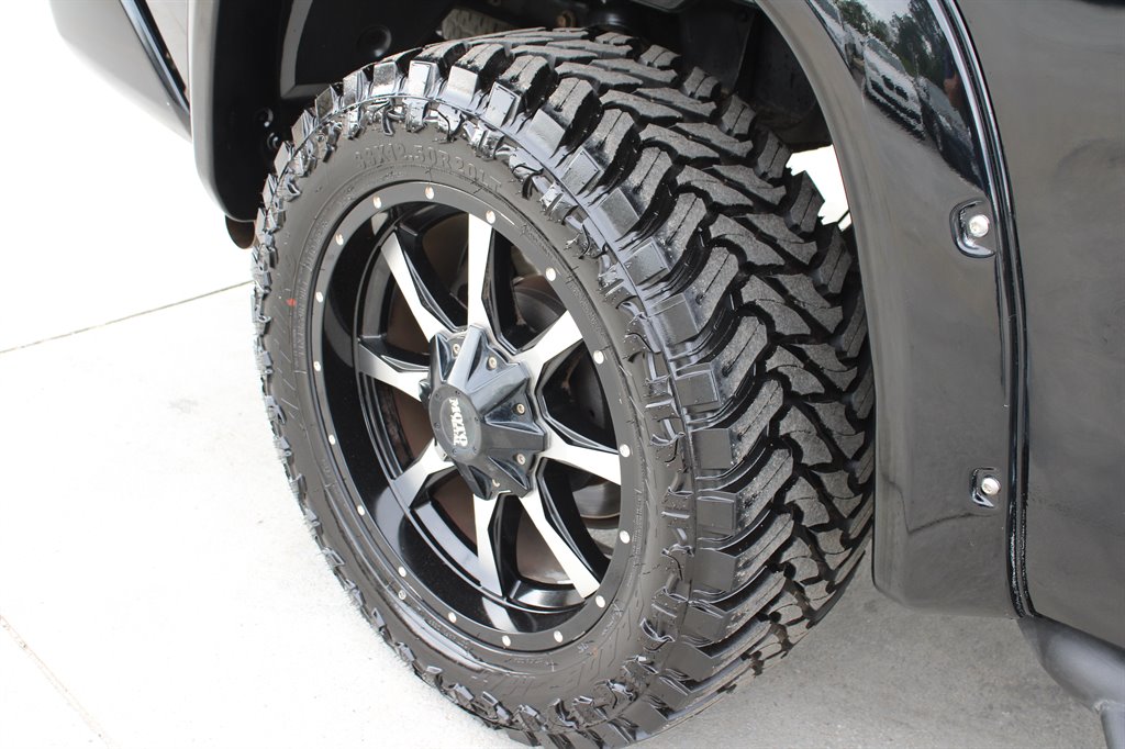 2014 Toyota Tundra SR5 photo