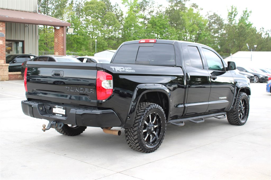 2014 Toyota Tundra SR5 photo