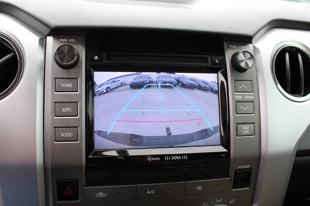2014 Toyota Tundra SR5 photo