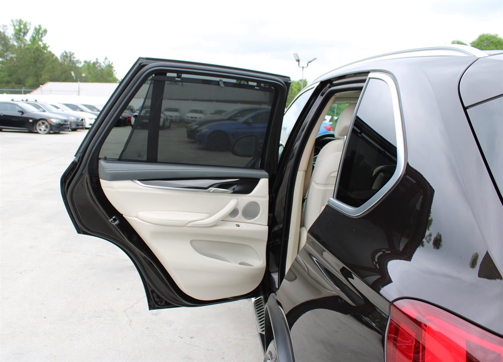 2014 BMW X5 xDrive50i photo