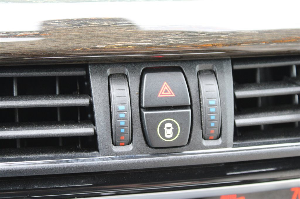2014 BMW X5 xDrive50i photo