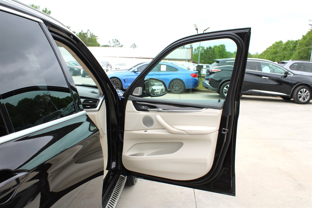 2014 BMW X5 xDrive50i photo