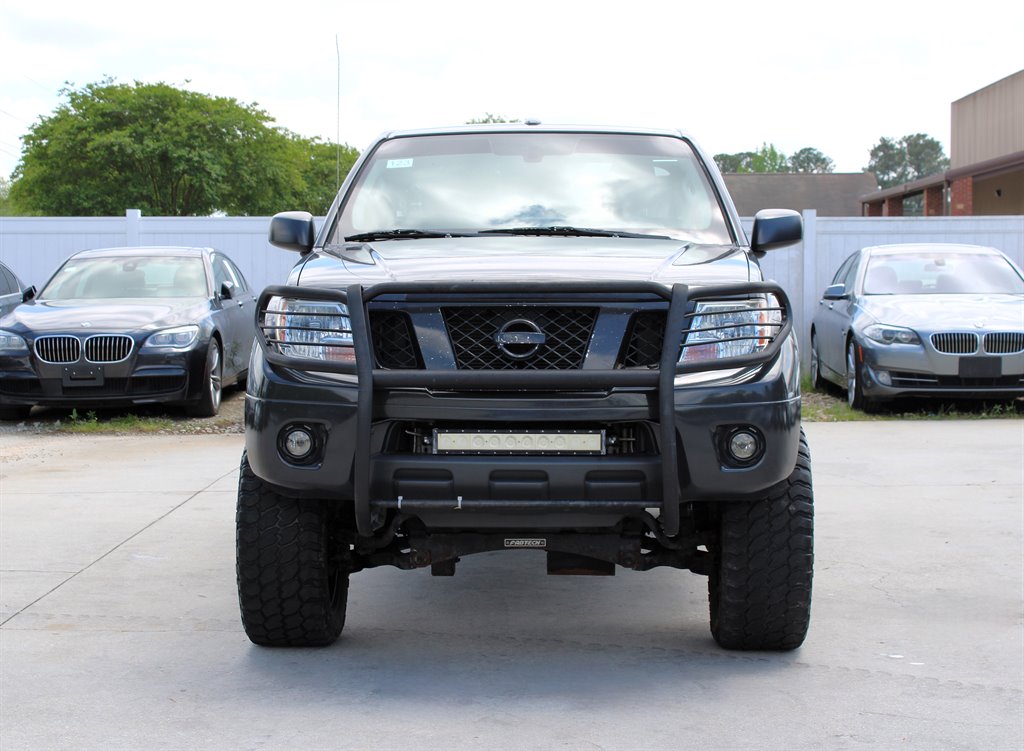 2013 Nissan Frontier SV V6 photo
