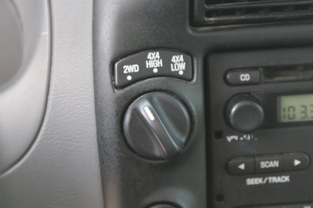 2004 Ford Ranger XLT photo