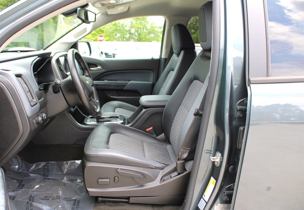 2015 Chevrolet Colorado Z71 photo