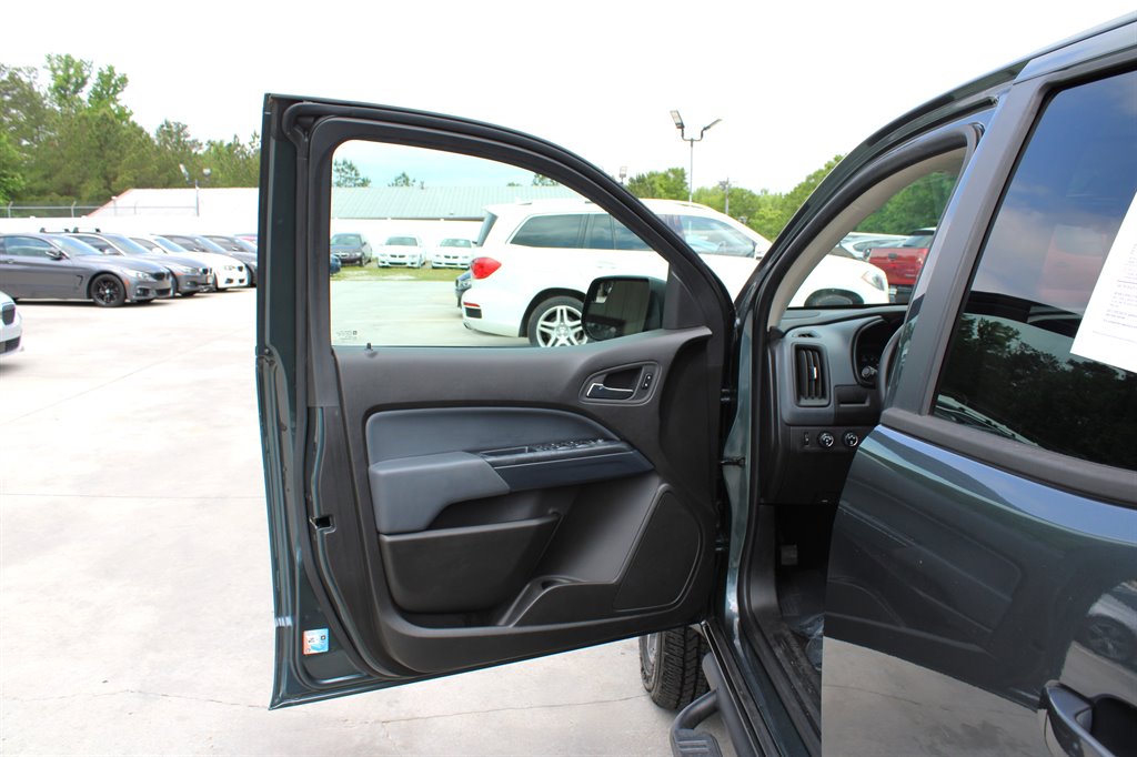 2015 Chevrolet Colorado Z71 photo