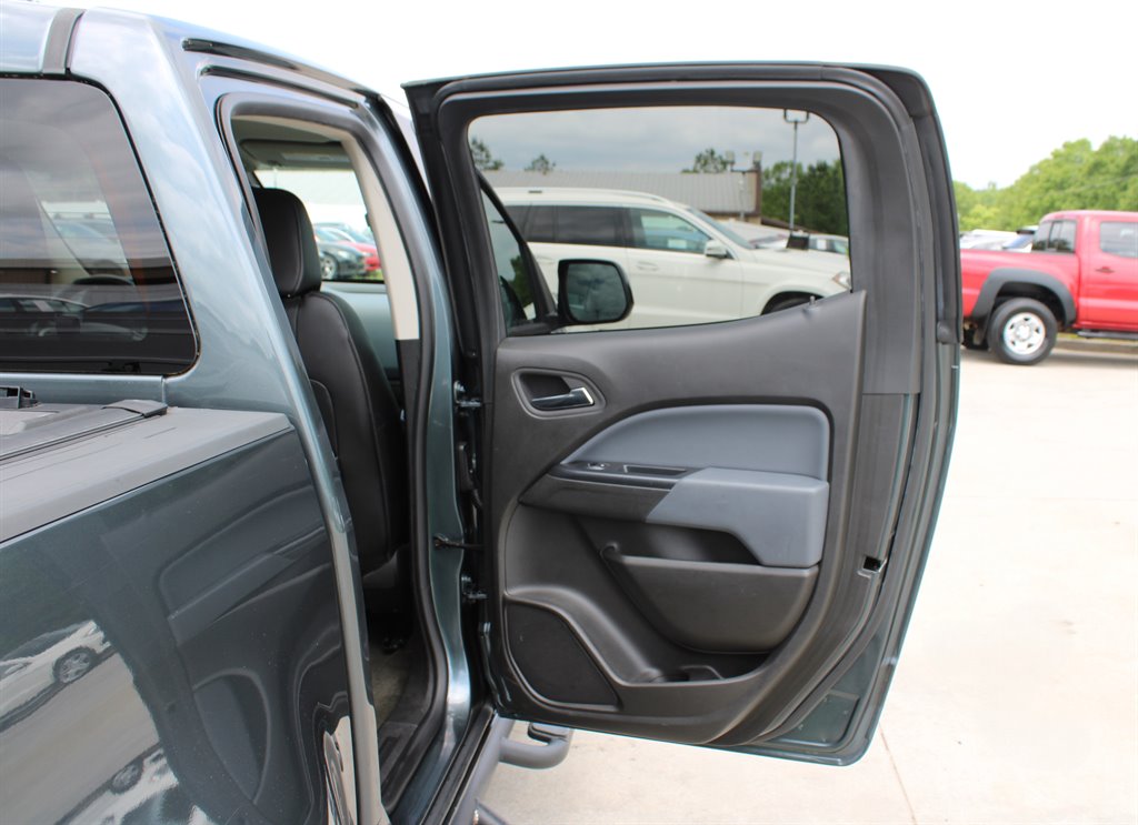 2015 Chevrolet Colorado Z71 photo