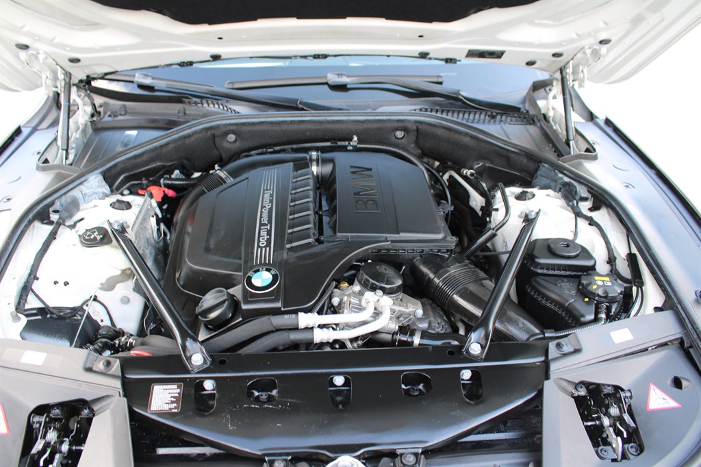 2015 BMW 7-Series 740lxi photo