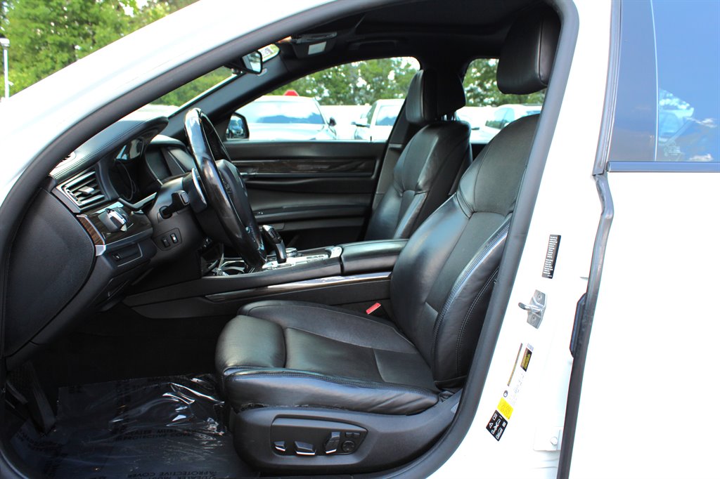 2015 BMW 7-Series 740lxi photo