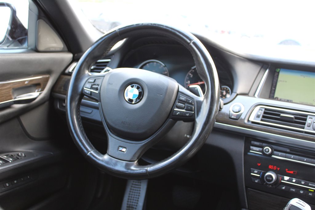 2015 BMW 7-Series 740lxi photo