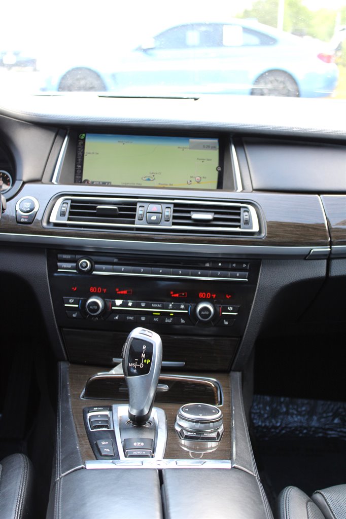 2015 BMW 7-Series 740lxi photo
