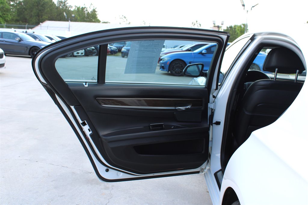 2015 BMW 7-Series 740lxi photo
