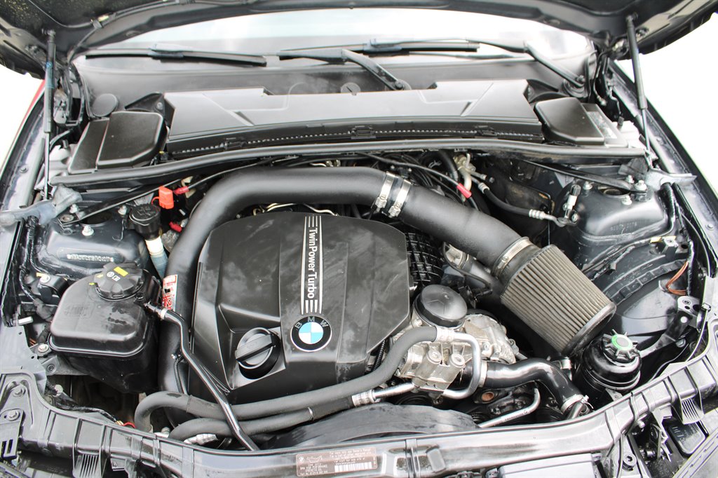 2011 BMW Legend 135i photo