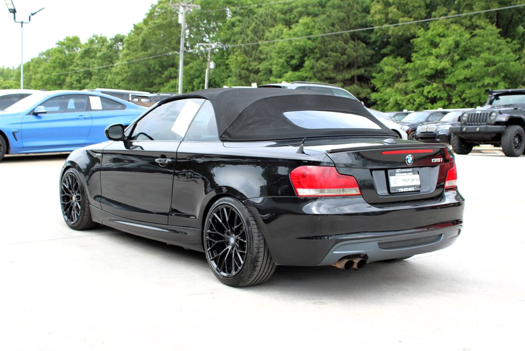 2011 BMW Legend 135i photo