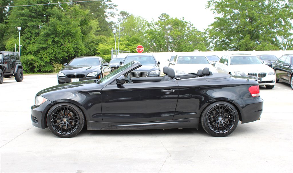 2011 BMW Legend 135i photo