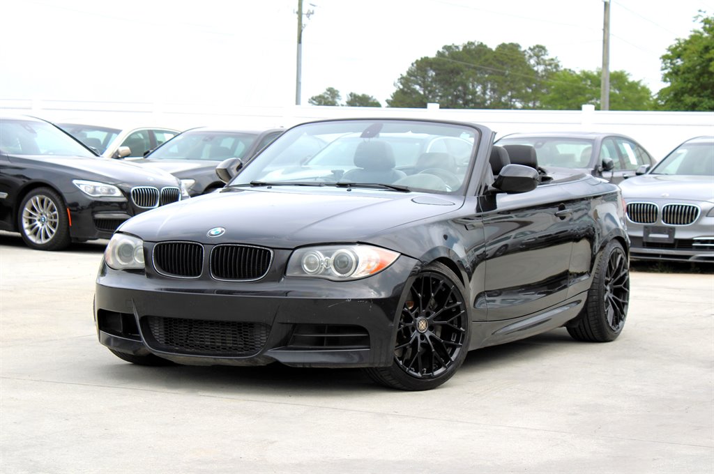 2011 BMW Legend 135i photo