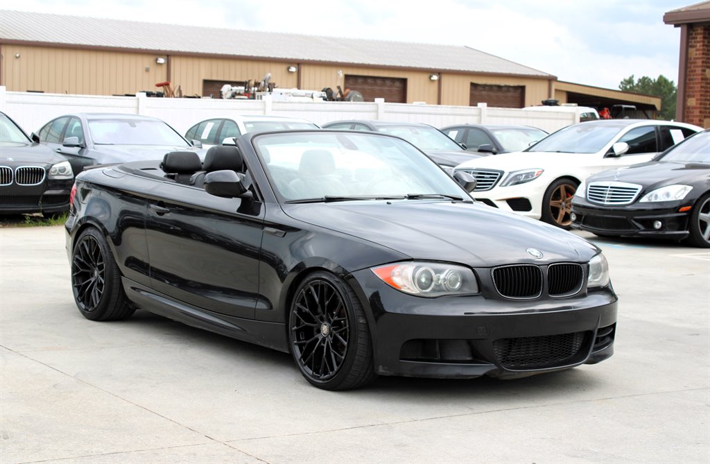 2011 BMW Legend 135i photo
