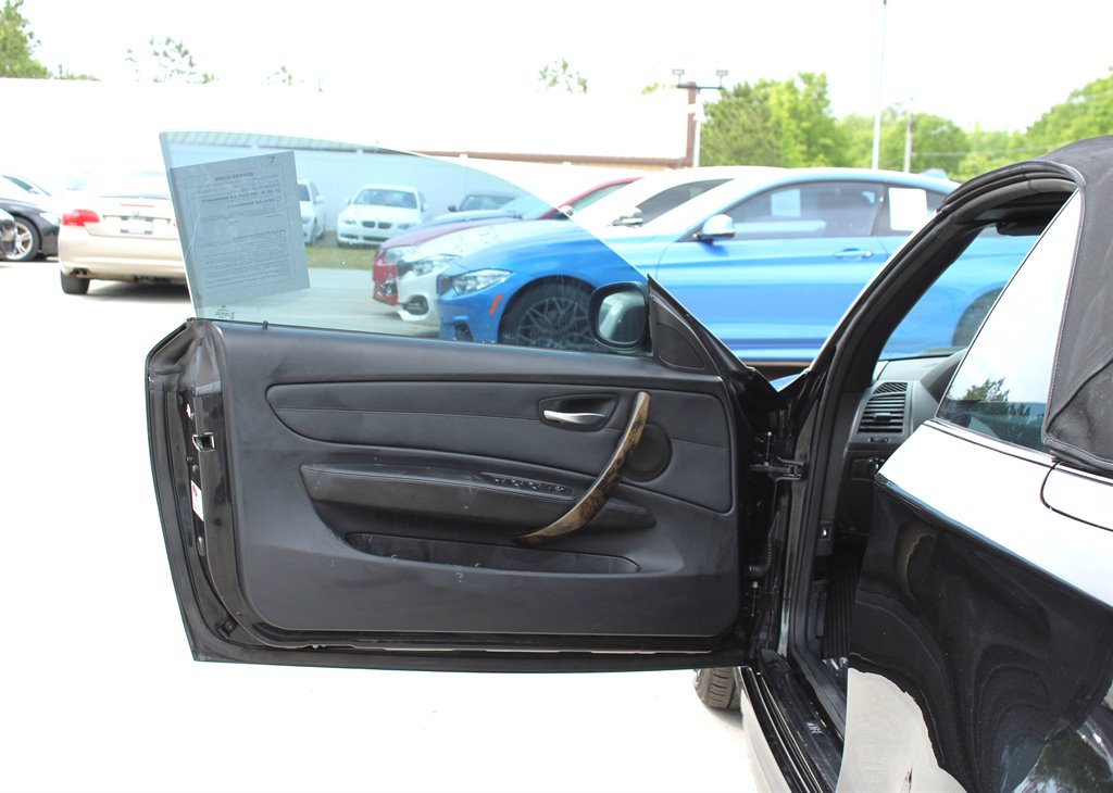 2011 BMW Legend 135i photo