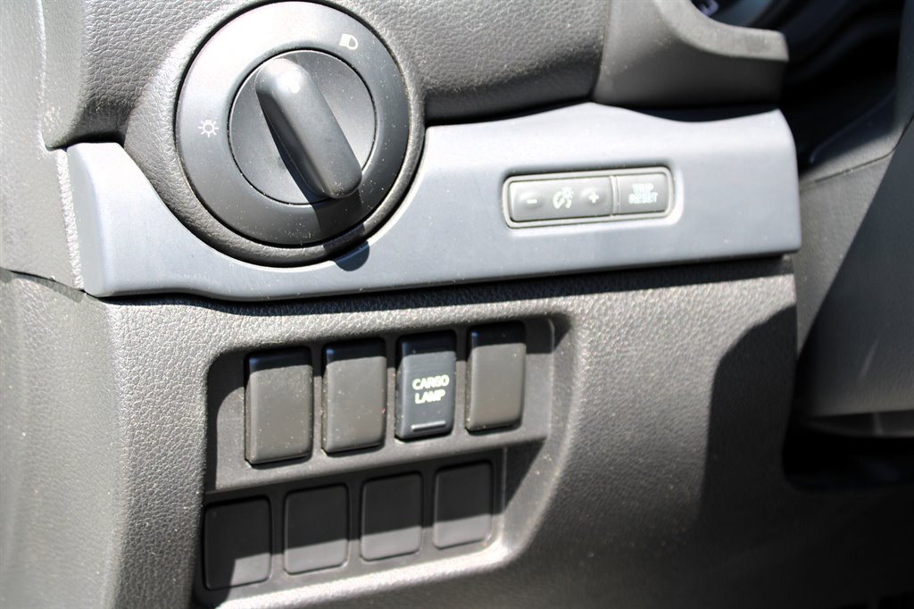 2016 Nissan Titan XD S photo