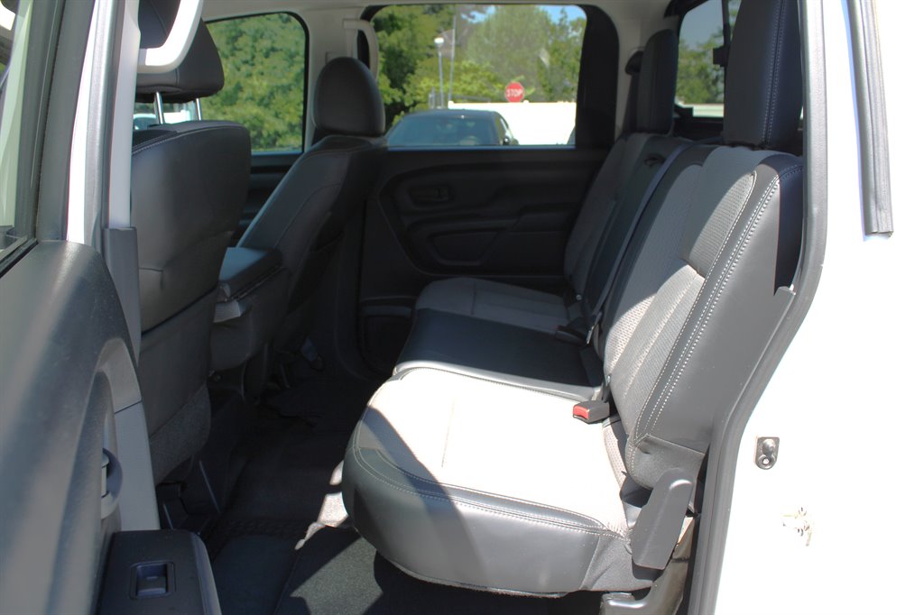 2016 Nissan Titan XD S photo