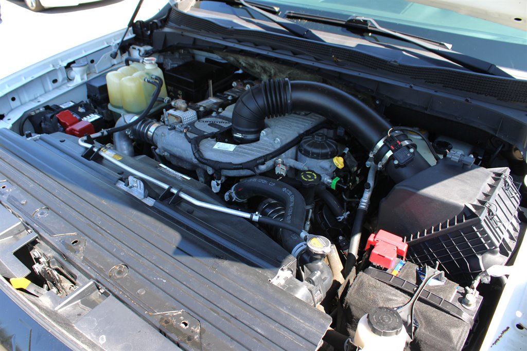 2016 Nissan Titan XD S photo