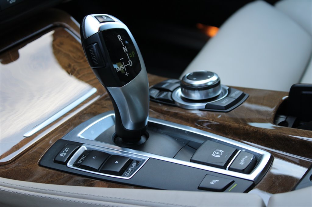 2011 BMW 535i - $10,995