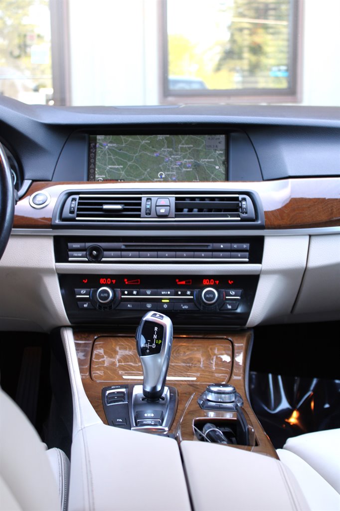 2011 BMW 535i - $10,995