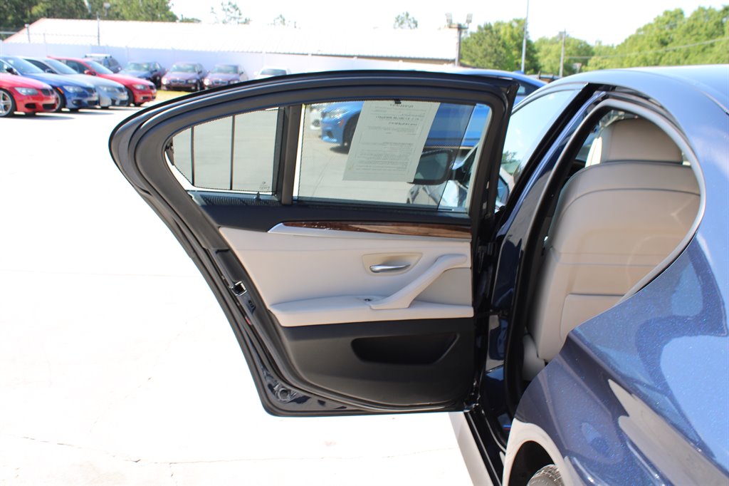 2011 BMW 535i - $10,995