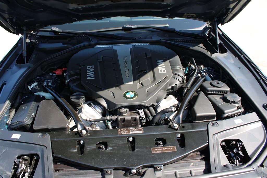 2011 BMW 535i - $10,995