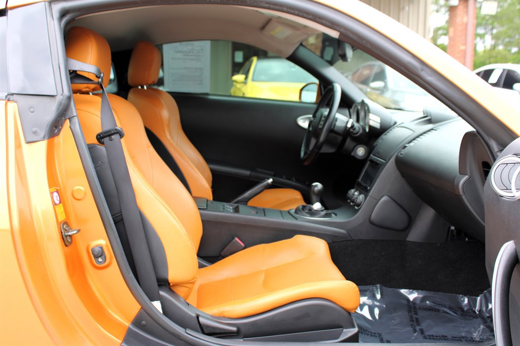 2004 Nissan 350Z photo