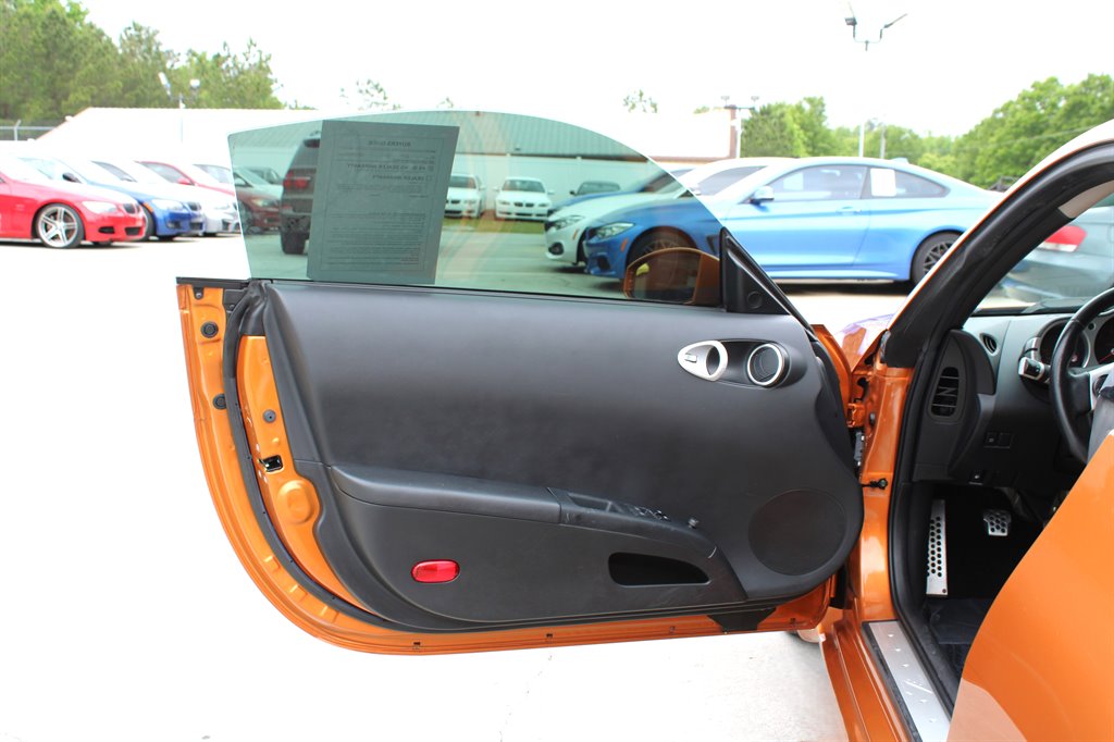 2004 Nissan 350Z photo