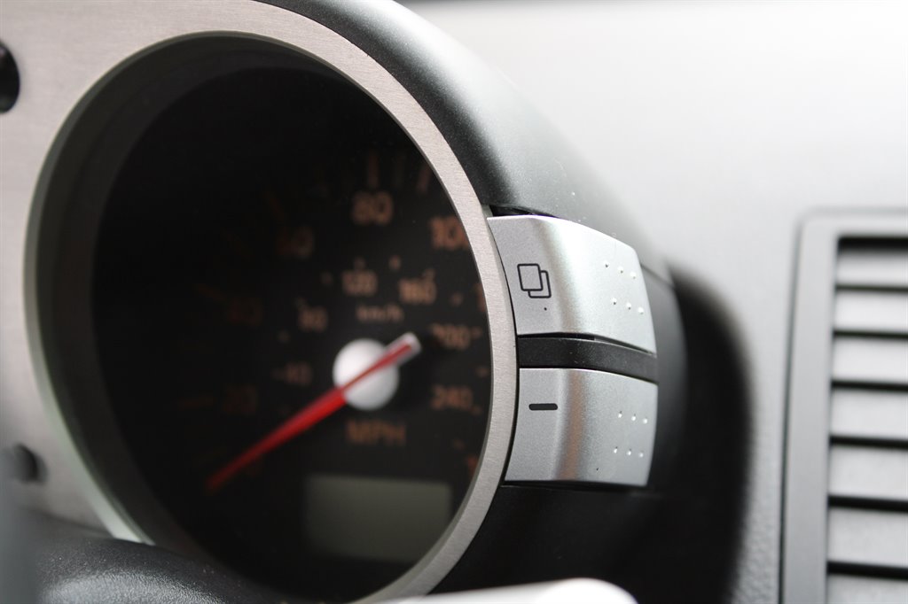 2004 Nissan 350Z photo