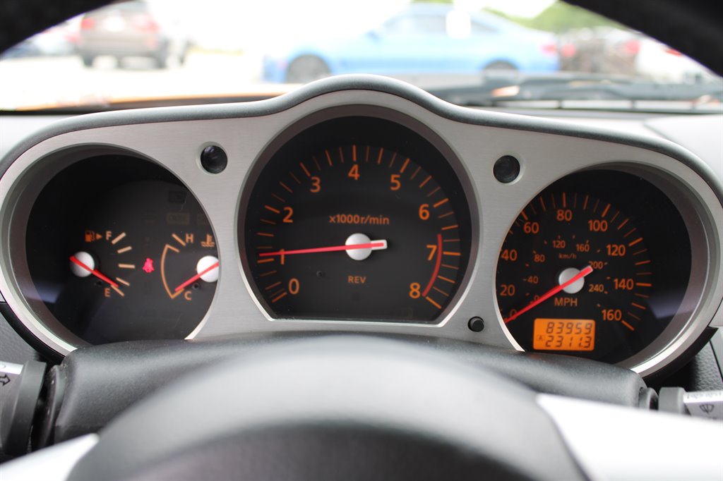 2004 Nissan 350Z photo
