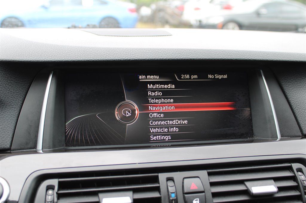 2015 BMW 5-Series 535xi photo
