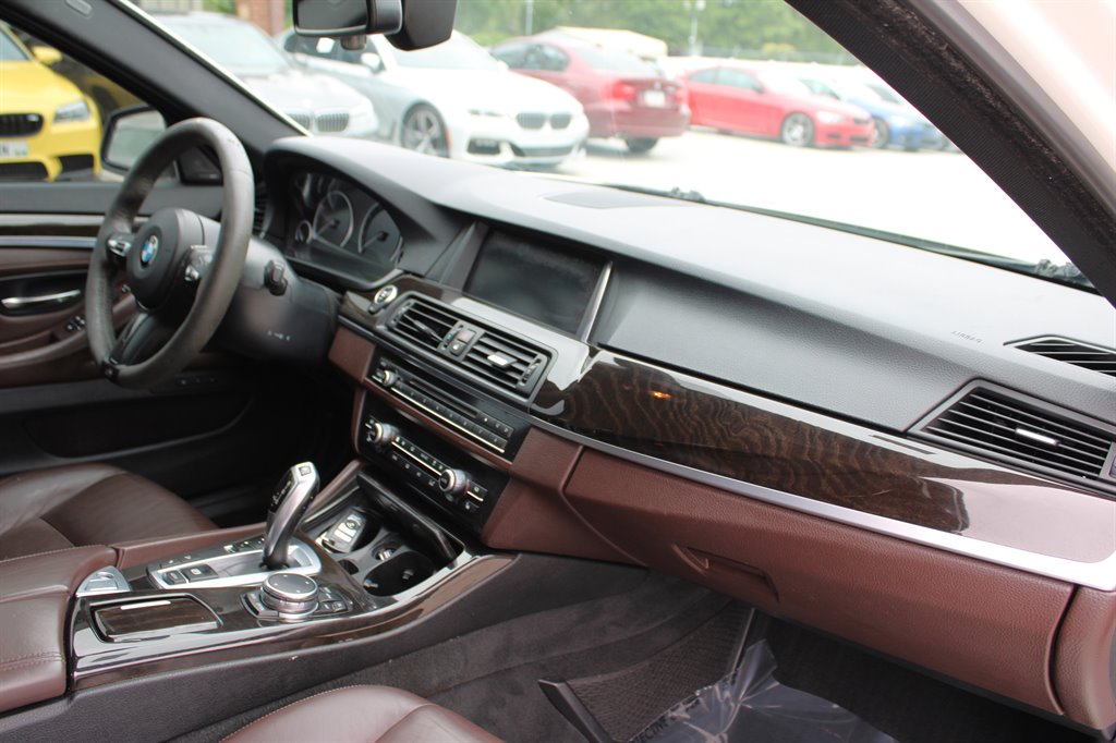 2015 BMW 5-Series 535xi photo
