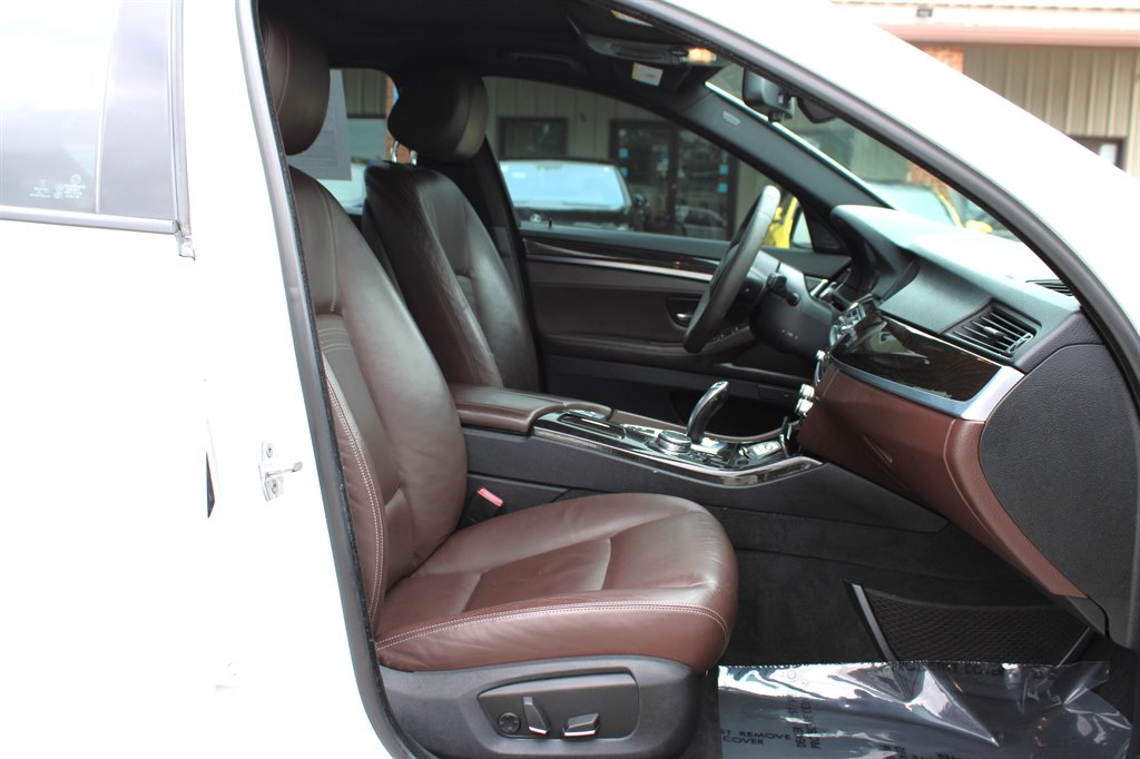 2015 BMW 5-Series 535xi photo