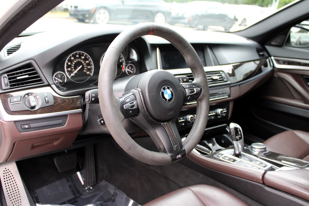 2015 BMW 5-Series 535xi photo