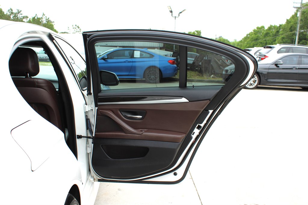 2015 BMW 5-Series 535xi photo