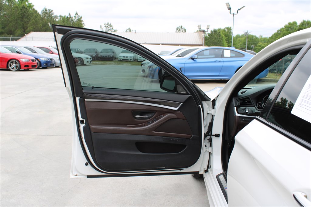 2015 BMW 5-Series 535xi photo