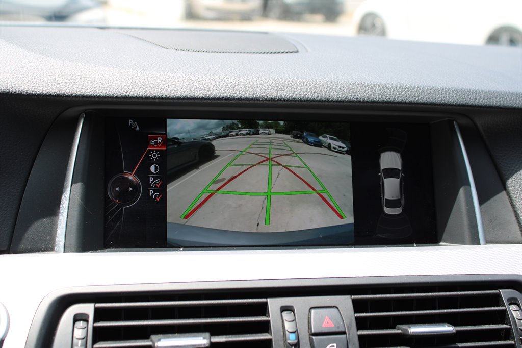 2016 BMW 5-Series 535d photo