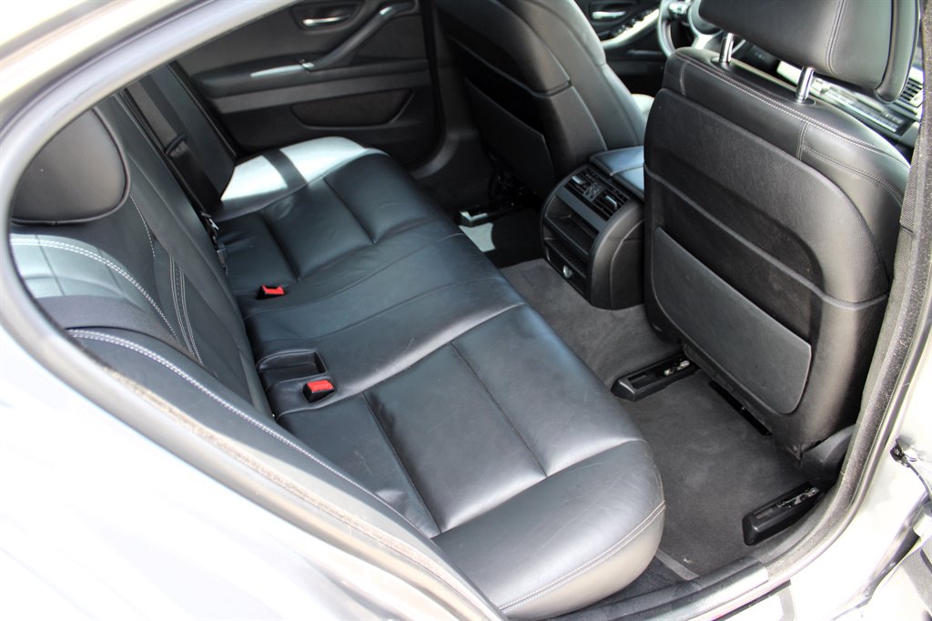 2016 BMW 5-Series 535d photo