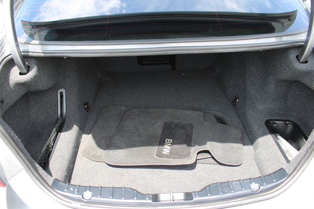 2016 BMW 5-Series 535d photo