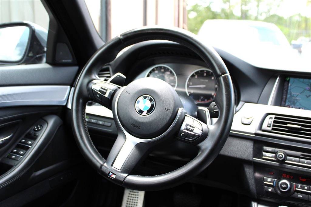 2016 BMW 5-Series 535d photo