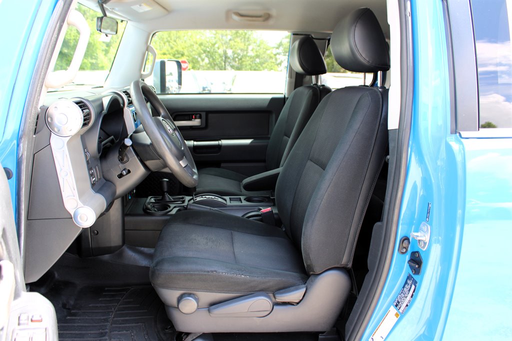 2007 Toyota FJ Cruiser photo