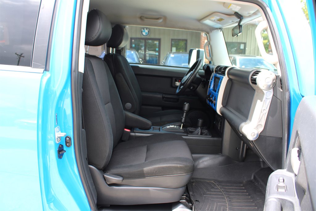 2007 Toyota FJ Cruiser photo