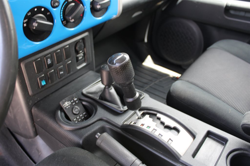 2007 Toyota FJ Cruiser photo