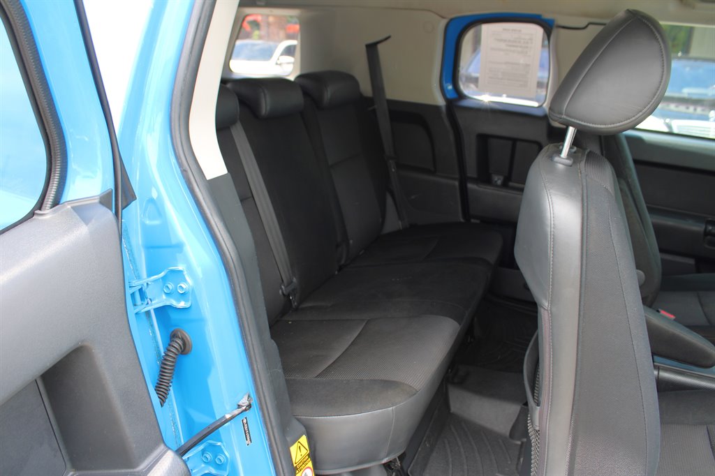 2007 Toyota FJ Cruiser photo